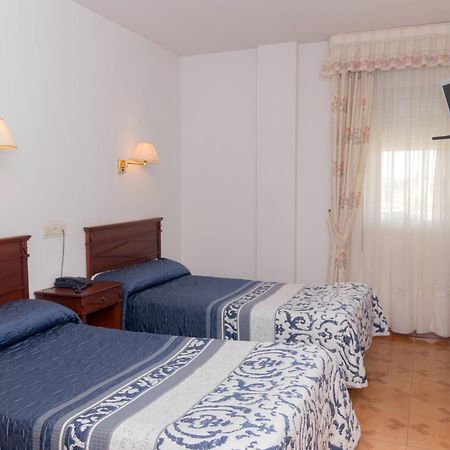 Hotel Avenida III Villadangos del Páramo Værelse billede