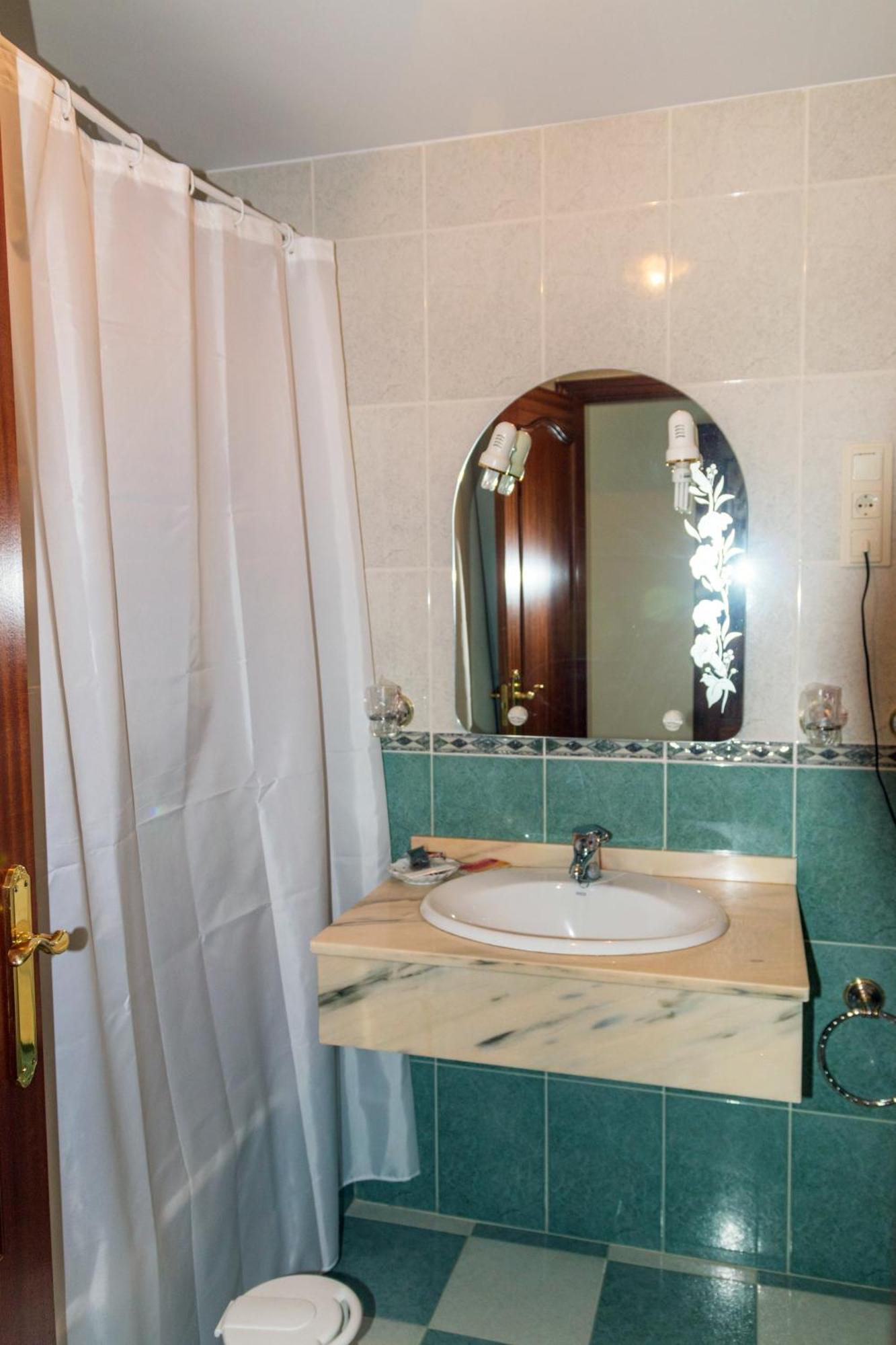 Hotel Avenida III Villadangos del Páramo Værelse billede